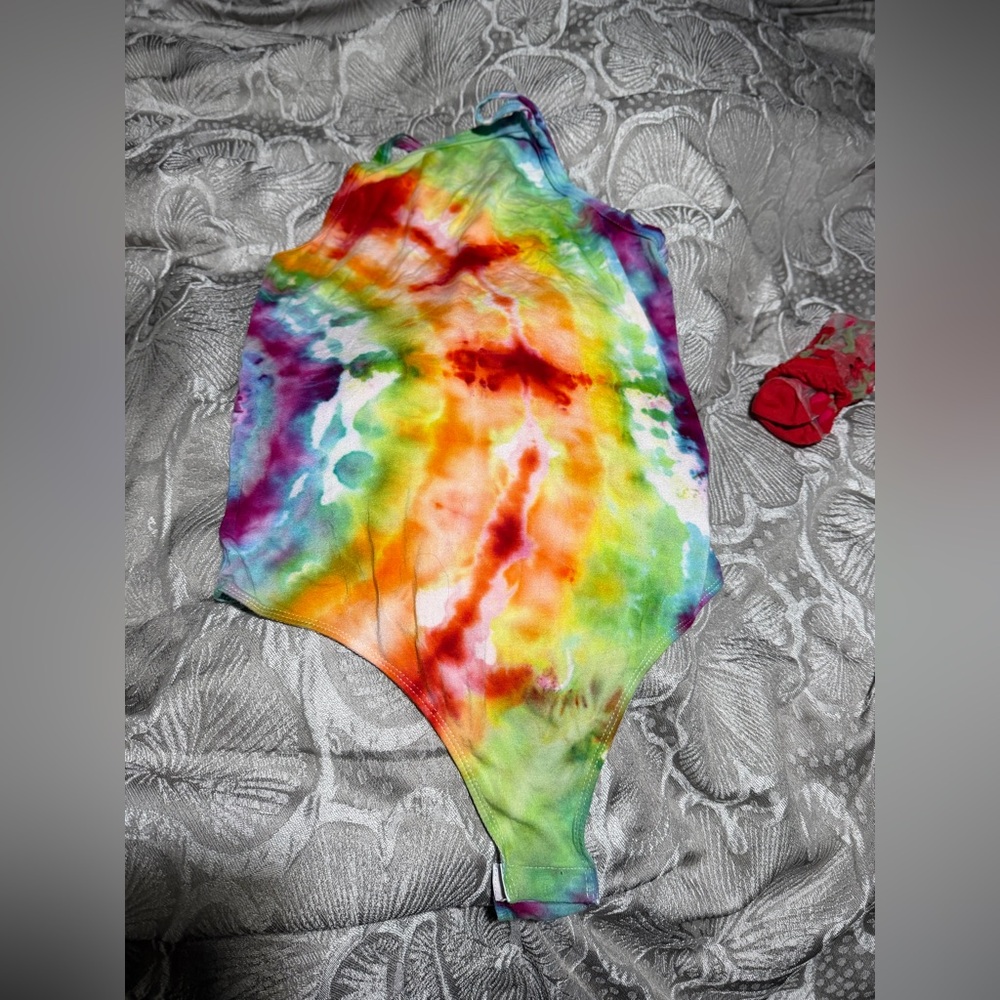 ❣️❄️Colorful Tie-Dye Women's Bodysuit